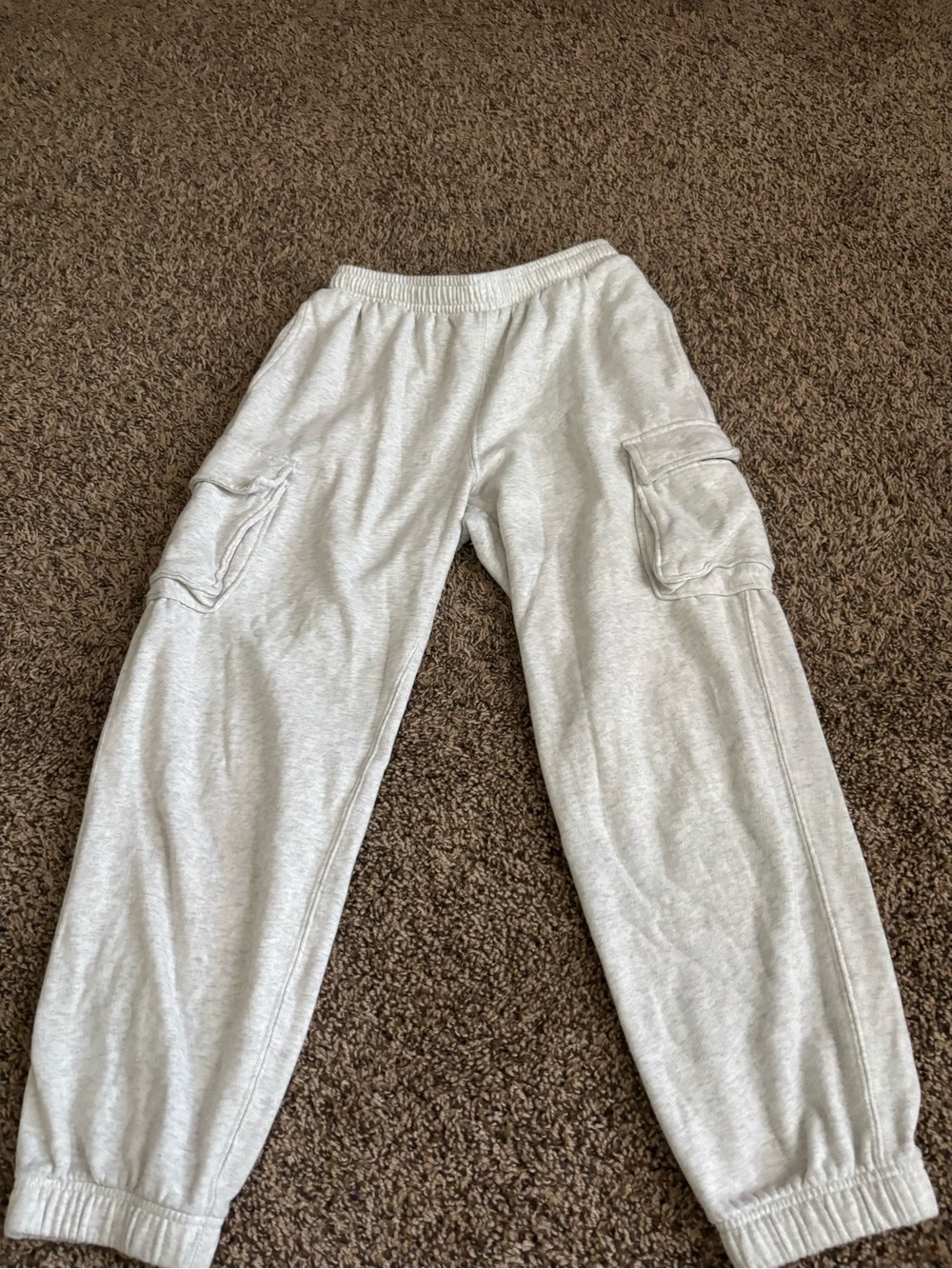 Aeropostale Light Gray Cargo Jogger Pants